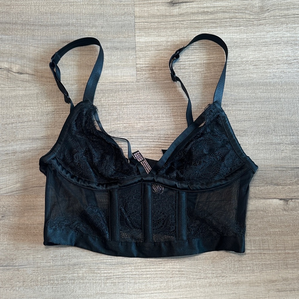 Victoria’s Secret Black Lace Bralette Crop Top - Women Intimates & Sleepwear
